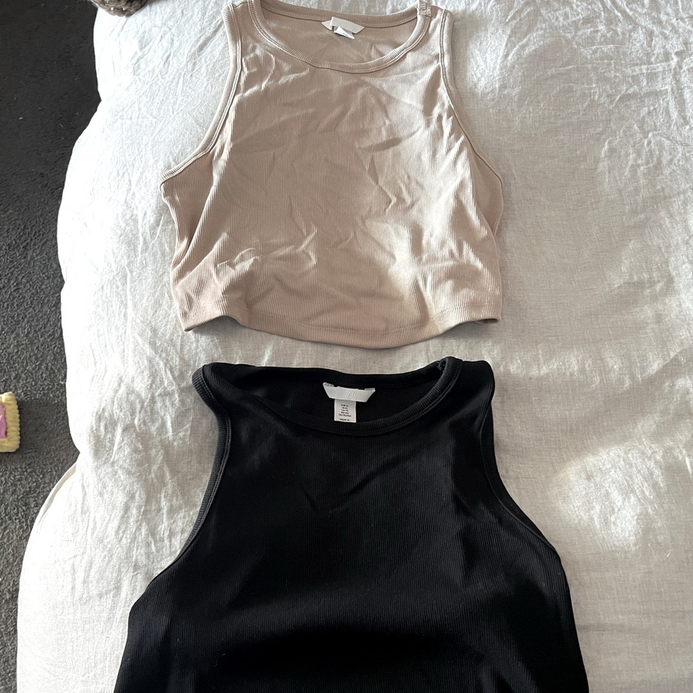 BN h&m Tanks! 🤍😊